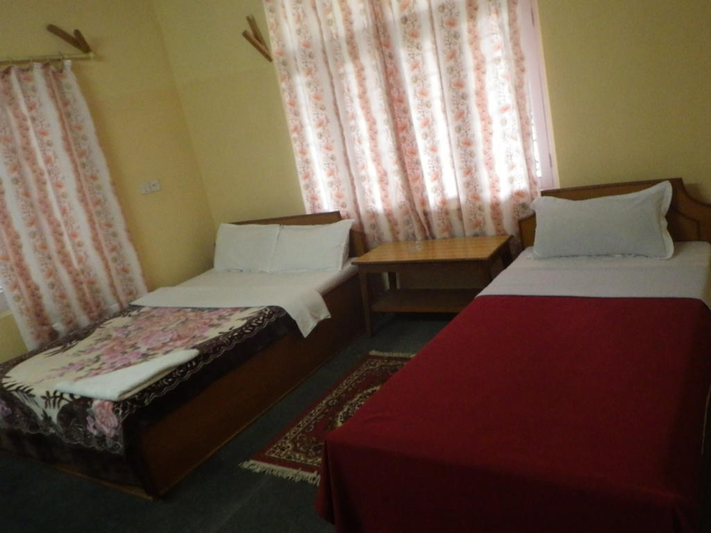 Green Tara Hotel Pokhara Oda fotoğraf